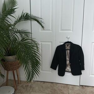 Black forever 21 blazer size us 6 small